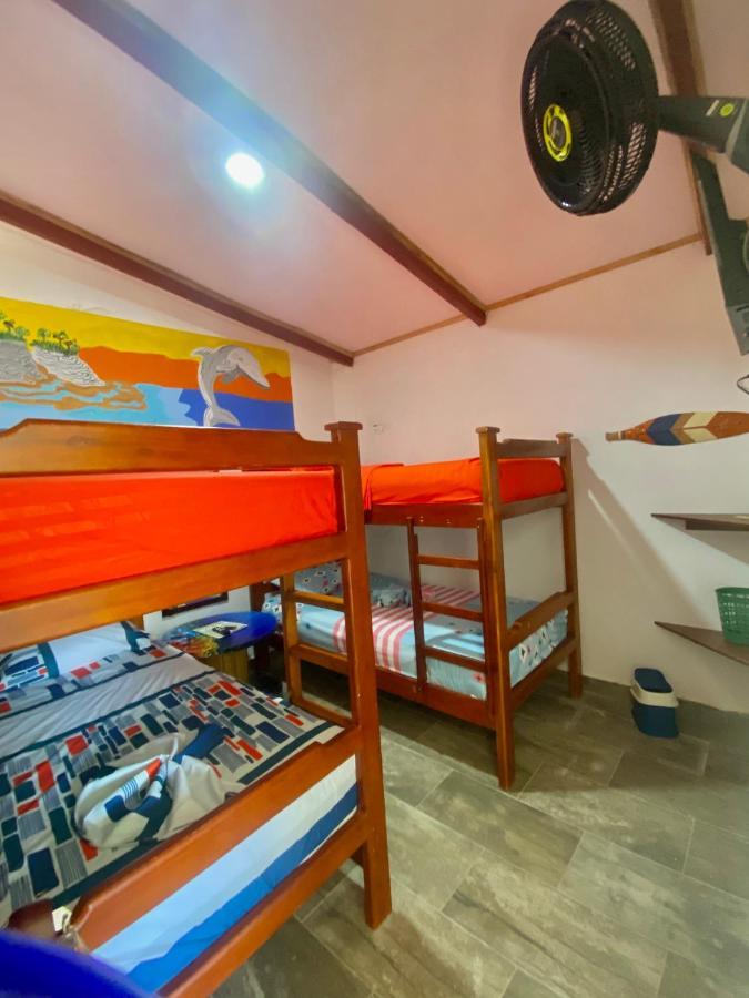 Acuarios Hostal Playa Ladrilleros Exterior foto
